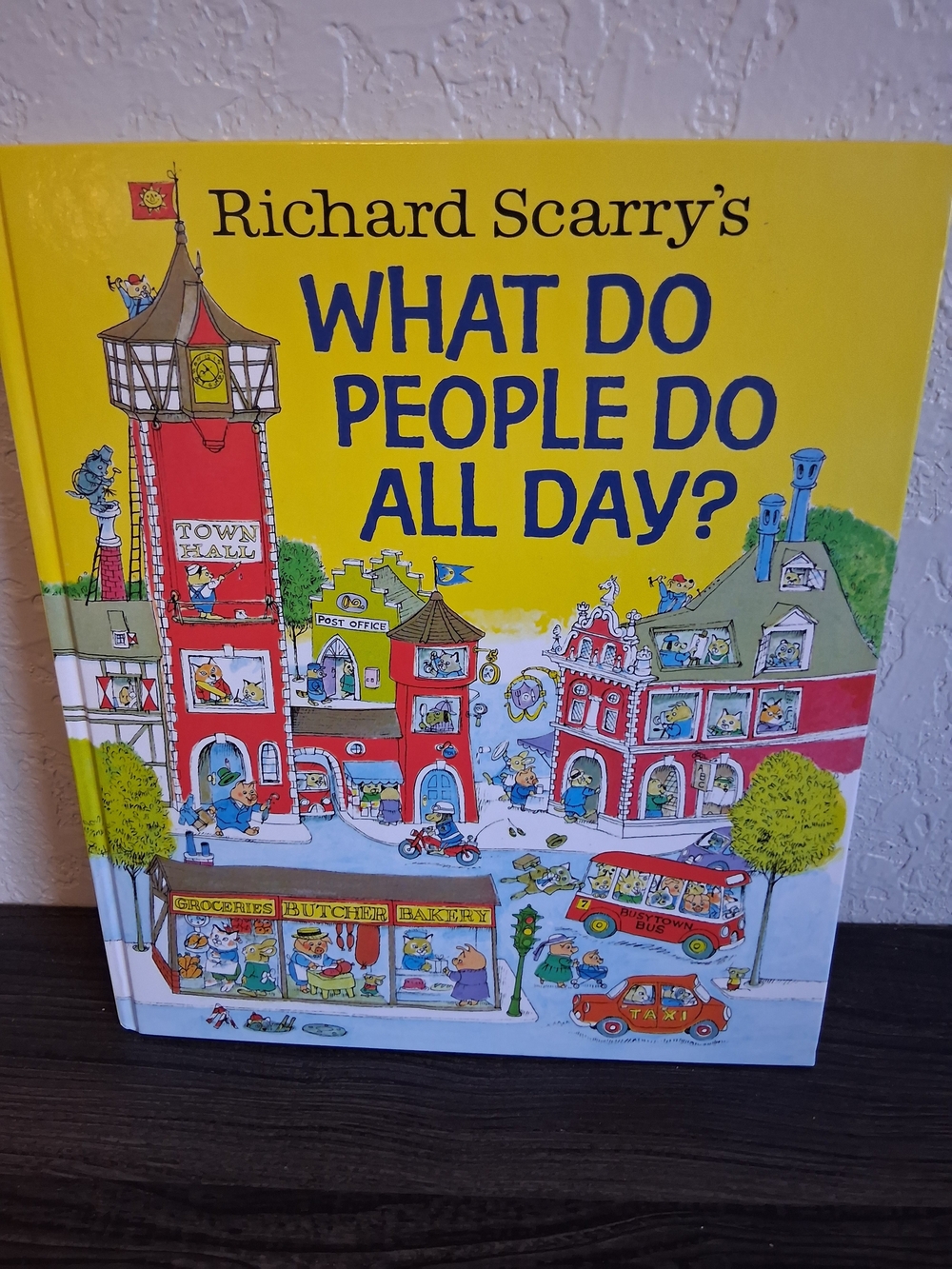 Richard Scarrys What Do People Do All Day Hardcover Golden Books Picture